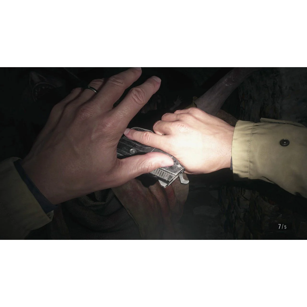 Resident Evil Village - PlayStation 4 - Capcom - Image 25
